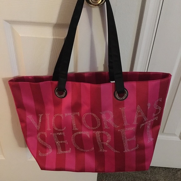 Victoria's Secret Handbags - Victoria secret Tote Used Twice